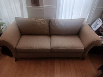 Comfy Ethan Allen Tan/Beige/ Yellow Couch!