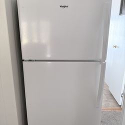 Whirlpool Refrigerator 