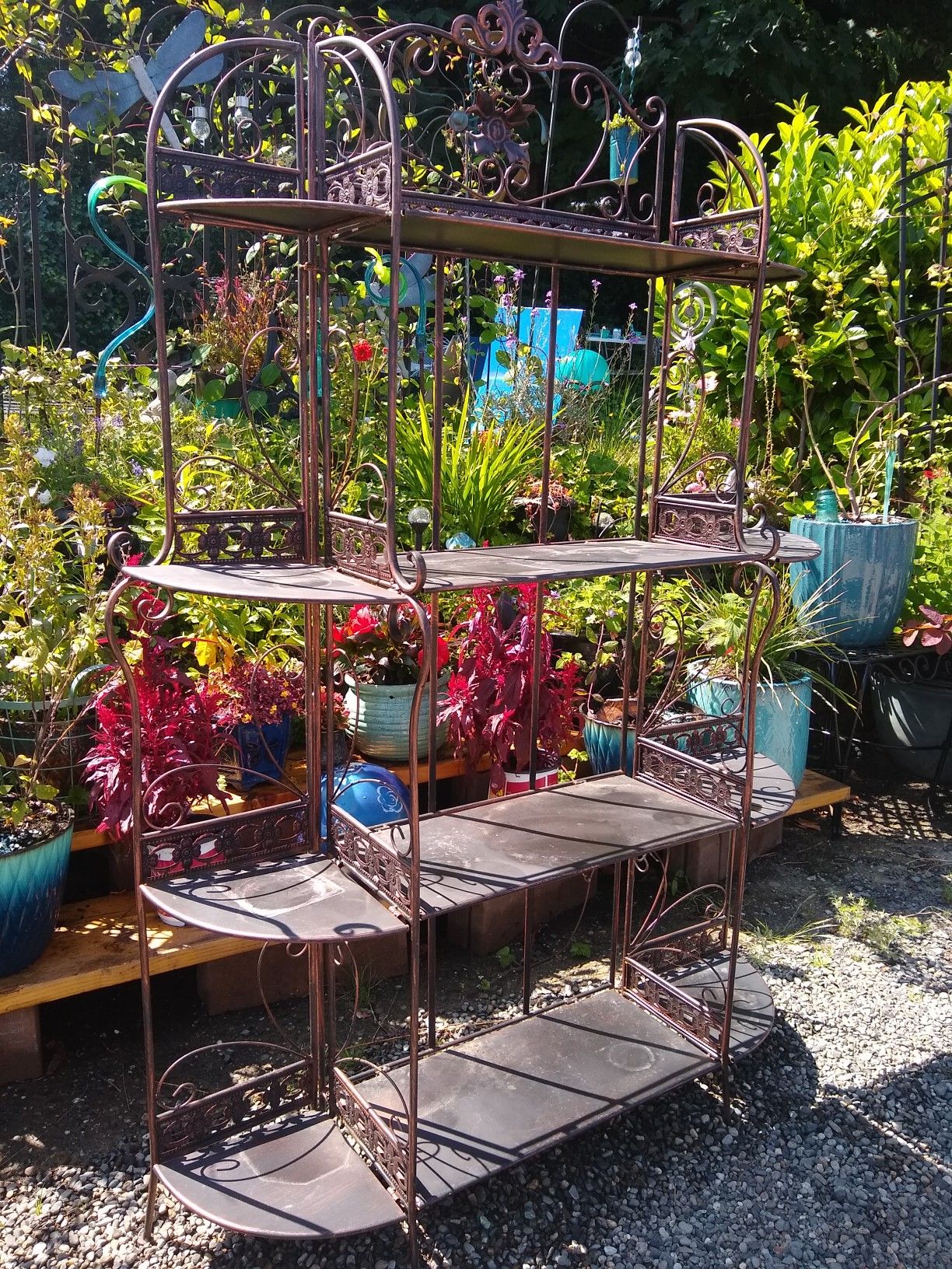 Metal baker's rack