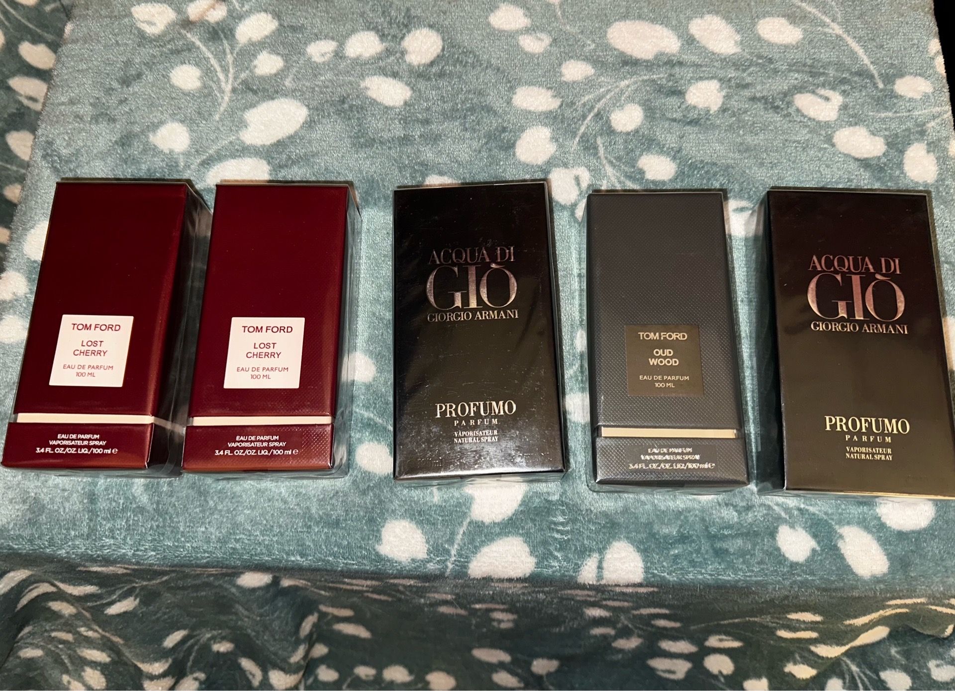Perfumes tom ford lost cherry oud wood