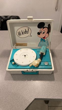 Vintage Walt Disney Mickey Mouse General Electric Youth Electronics Record Player