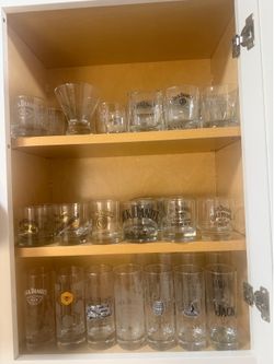 Jack Daniels drink and shot glasses