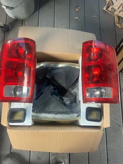 Headlights/Taillights