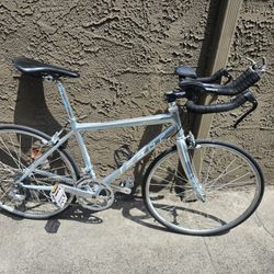 FELT ZW SERIES FIT WOMEN ROAD RACING BIKE