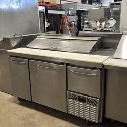 Refrigerated Display Case