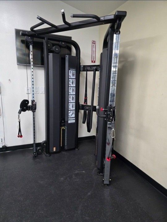 Nautilus Functional Trainer Gym Equipment Exercise Fitness Weight Installation Movers