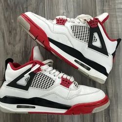 Air Jordan 4 Retro Red Thunder 