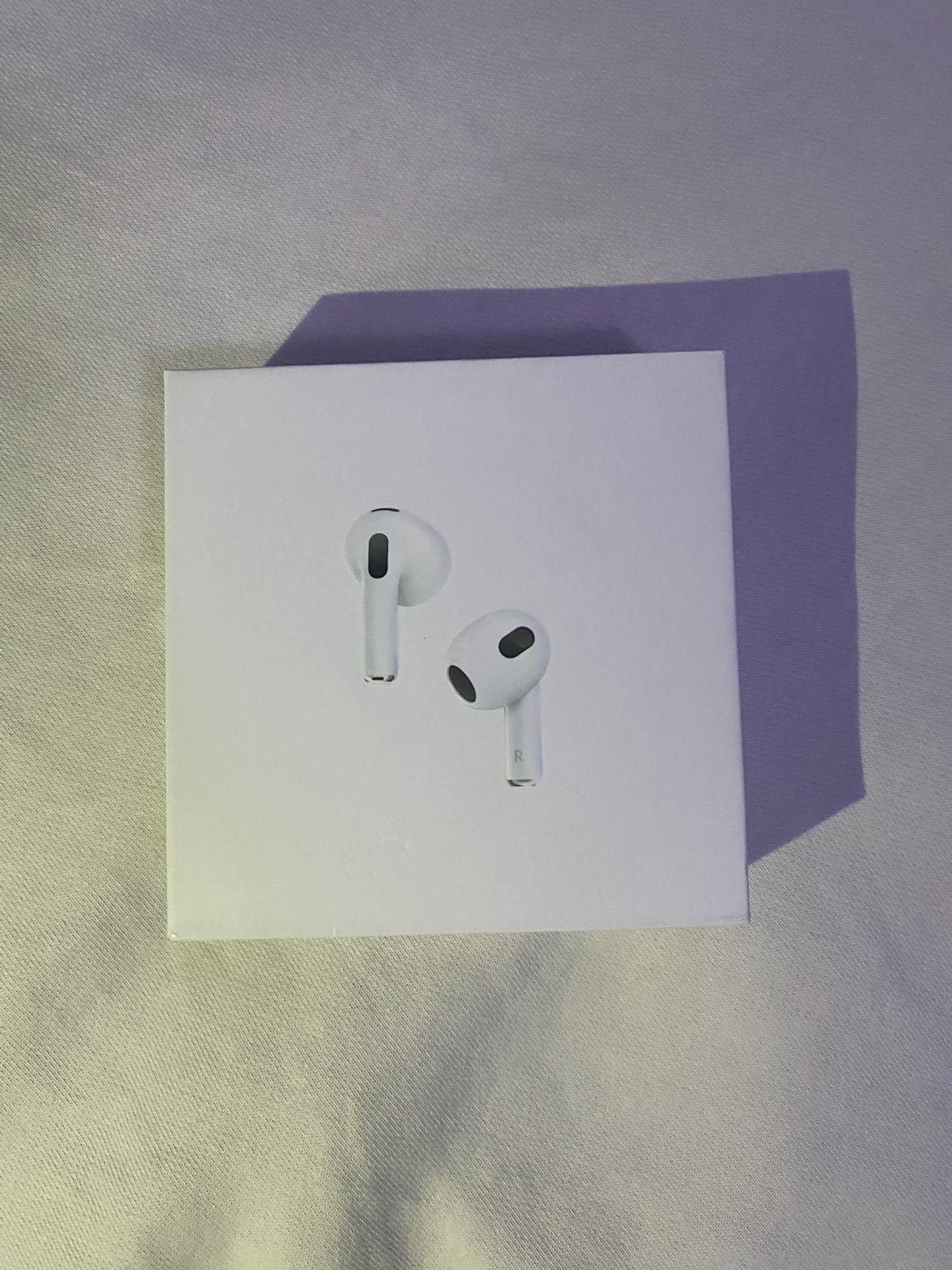 Apple AirPods (3rd Generation)