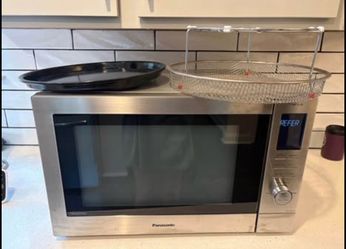 Panasonic HomeCHEF 4-in-1 Multi-Oven Microwave
