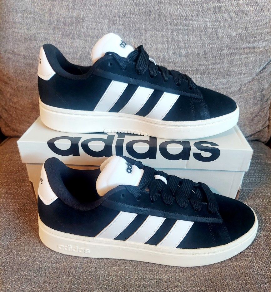Size 9.5 Men's - Brand New Adidas Grade Court Alpha 00s Shoes 
