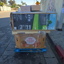 Intex.  Ultra XTR Round 16 ft × 48 in Pool 