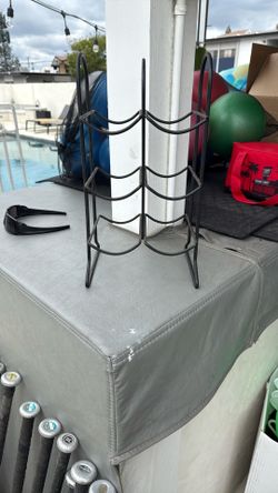 6 Bottles Wine Rack