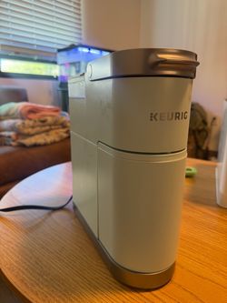 Keurig and pod holder