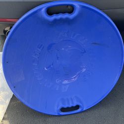 Avalanche saucer slides