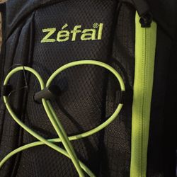 Zefal Outdoors 1.5 Liters Hydration Backpack - perfect condition!
