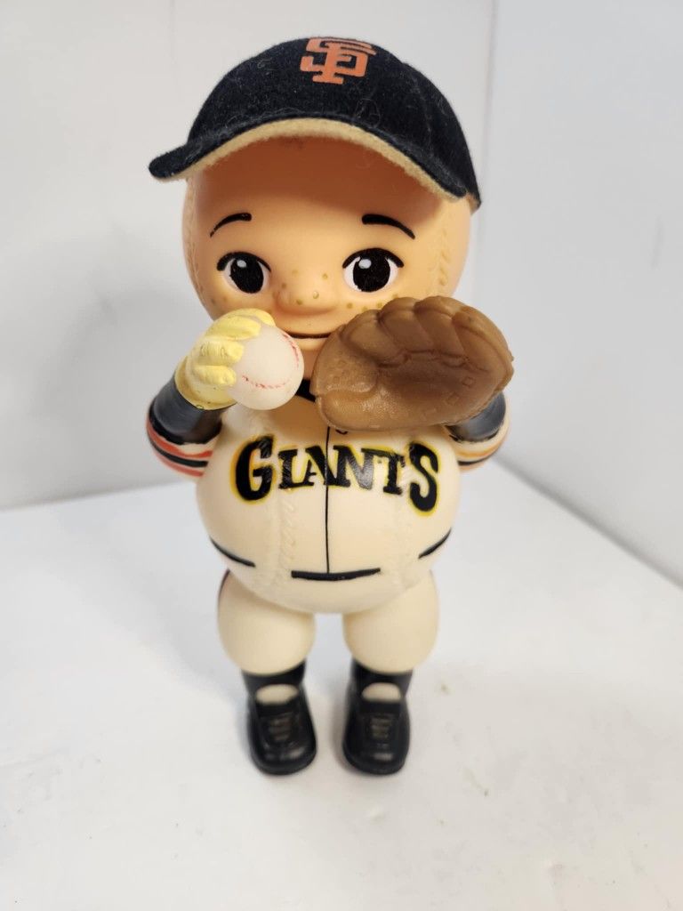 Vintage 1981 San Francisco Giants Plastic Figure Sports Kids Baseball MLB Toy
