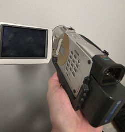 SONY Digital Video Camera DCR-TRV 11E.