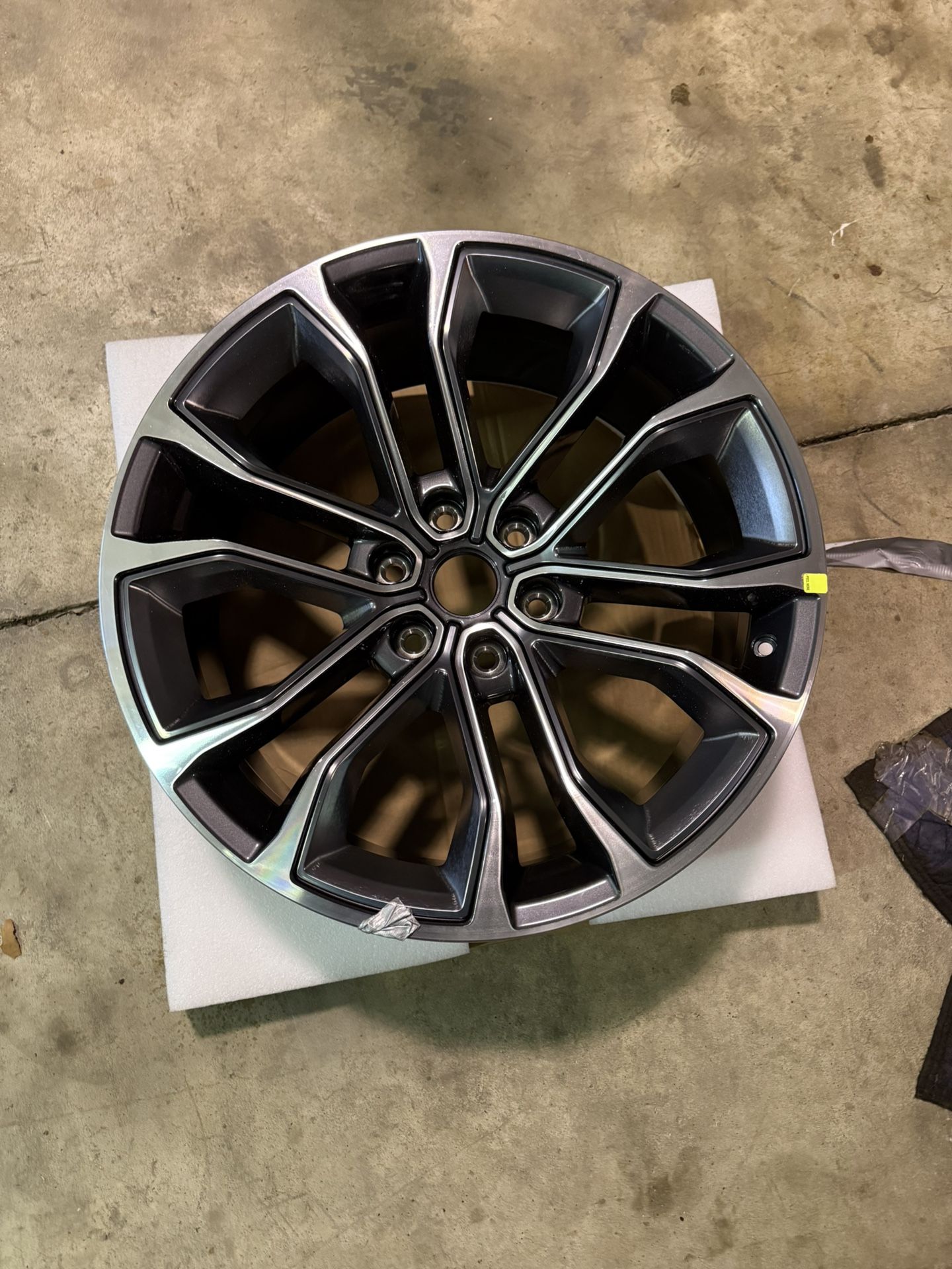 2022-2023 Jeep Grand Wagoneer, Jeep Wagoneer  Aluminum Wheel, OEM Mopar