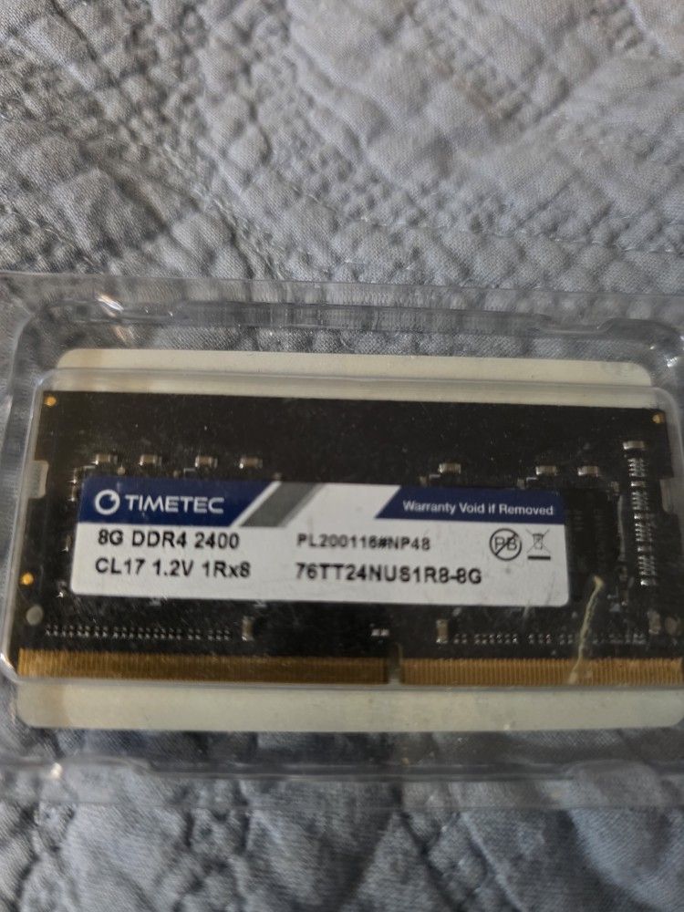 Timetec 8GB DDR4 2400MHz PC4-19200 Unbuffered Non-ECC 1.2V CL17 260 Pin SODIMM Laptop Notebook Computer Memory RAM (8GB)