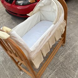 Baby Crib - rocks to sleep