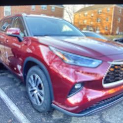 Toyota higlander xle AwD 2021