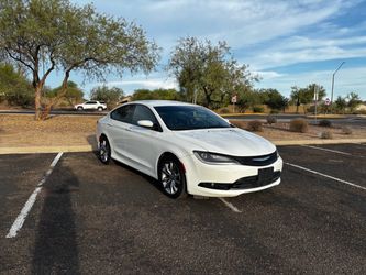 Chrysler 200 White 4-Door Sedan