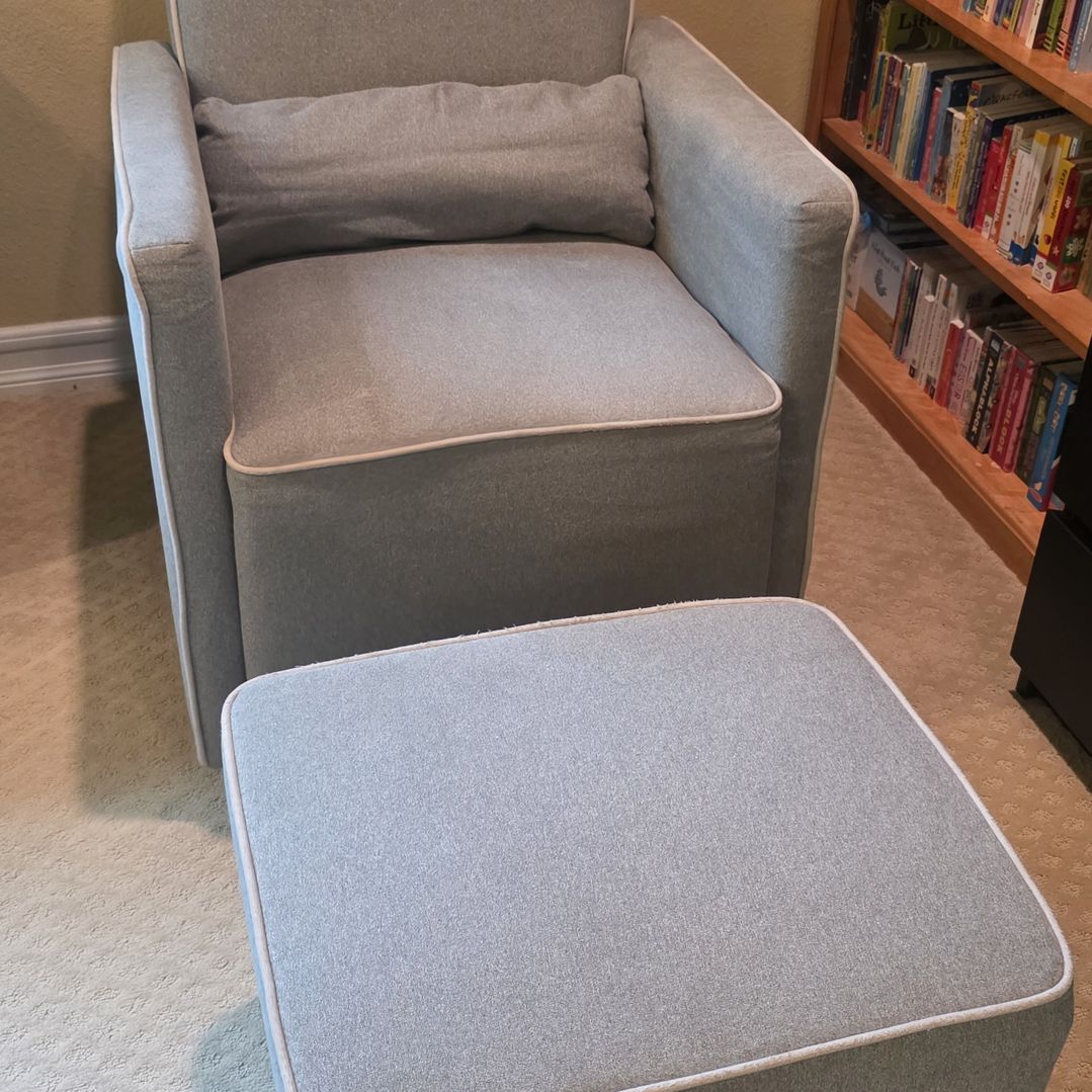 Davinci Olive Glider And Ottoman