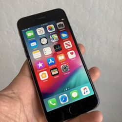 iPhone 6. Like New And Unlocked!