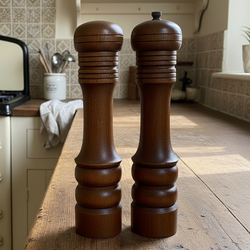 Wood Salt & Pepper Grinder Set 1970s Turned Wood Mills