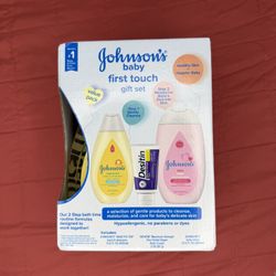 Johnson’s Bathing Set