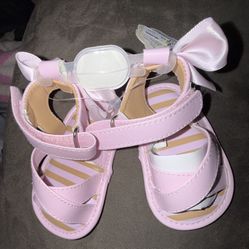 Pink Infant Girls Sandals Size 2 (3-6months)
