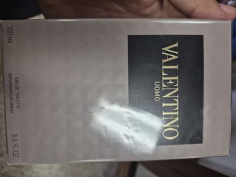 Valentino UOMO