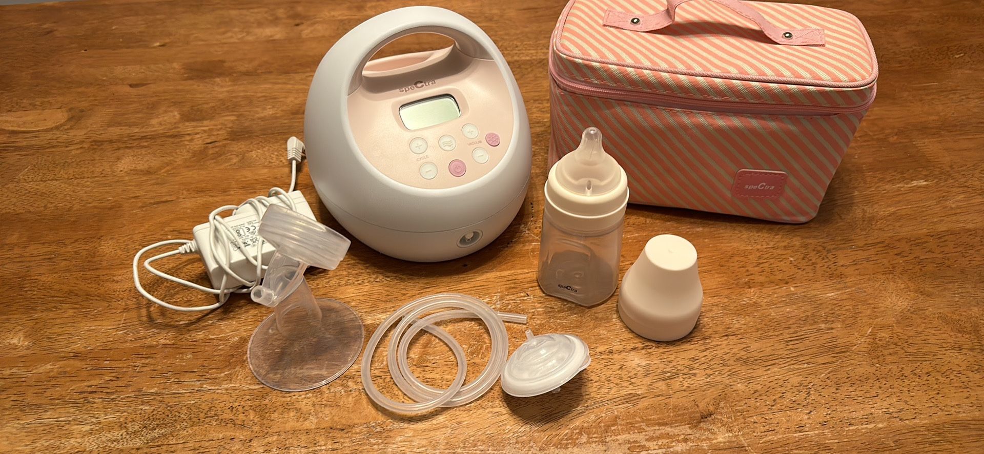 SpeCtra 2 Breast Pump (3 Months Old) Brand new