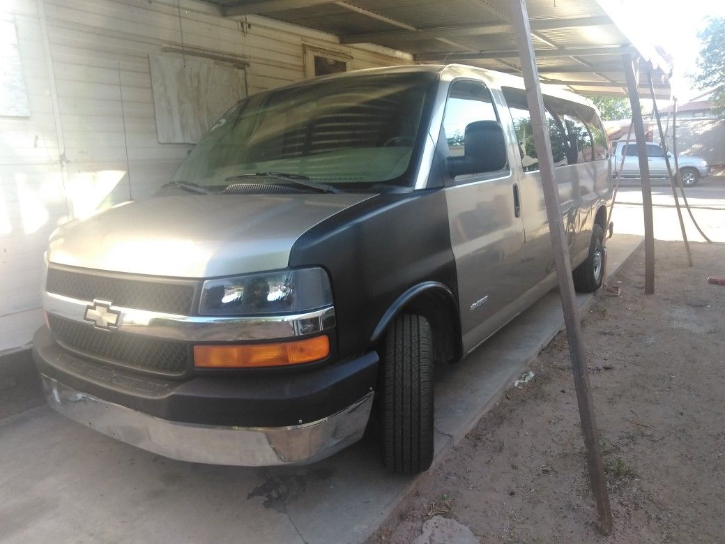 2003 Chevrolet Express