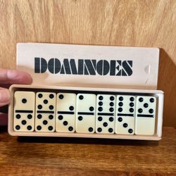 80s Vintage Bakelite Dominoes 28 Set Game in Vintage Box Fast Shipping