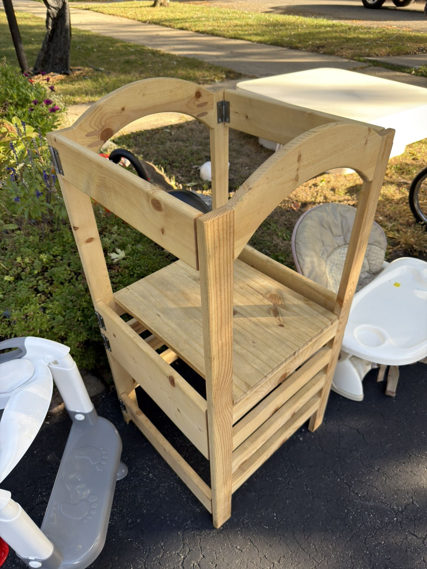 Foldable Toddler Learning Tower