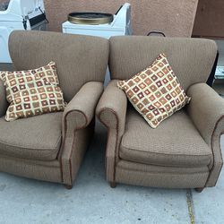 Sofa/chairs