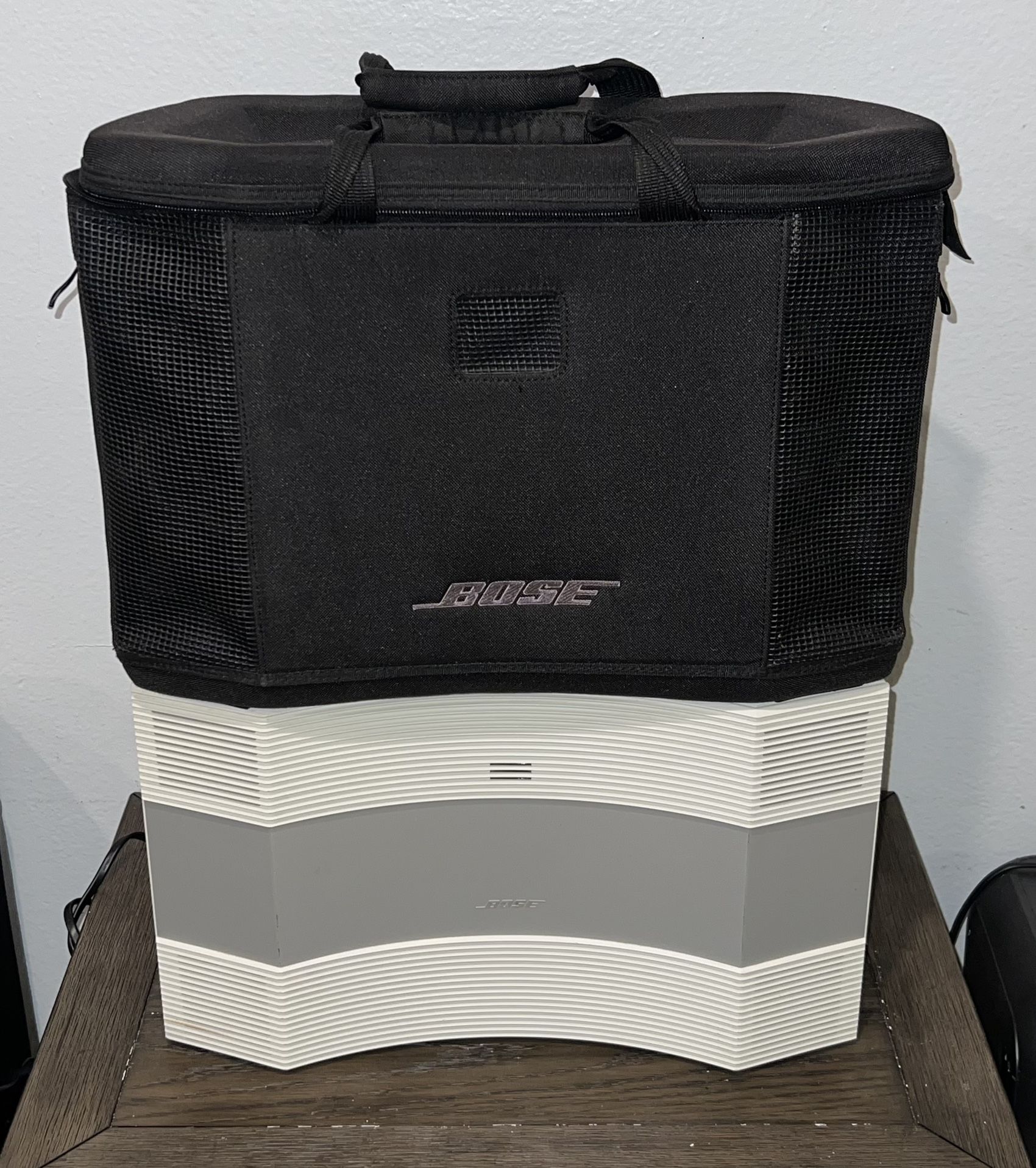 Bose Acoustic Wave Music System II AM/FM/CD Player White