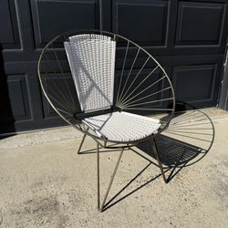 Woven Lounge Chair with Iron Frame