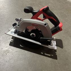 Milwaukee M18 6 1/2in Circular Saw (tool Only) 