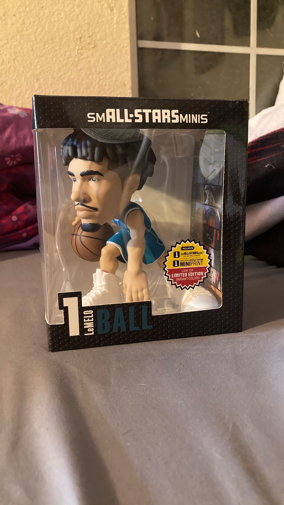 NBA LaMelo Ball Mini 6" Vinyl Figure