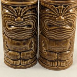 Pair Of Vintage Germain's Luau Hawaii Tiki mugs