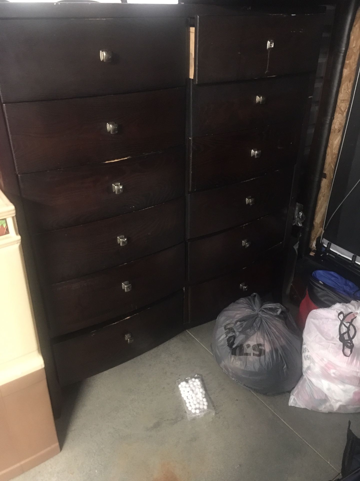 Dresser/Chest Drawer