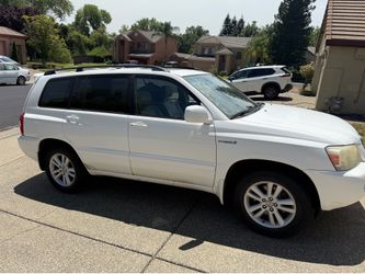 2007 Toyota Hylander Hybrid (needs an ABS Pump)