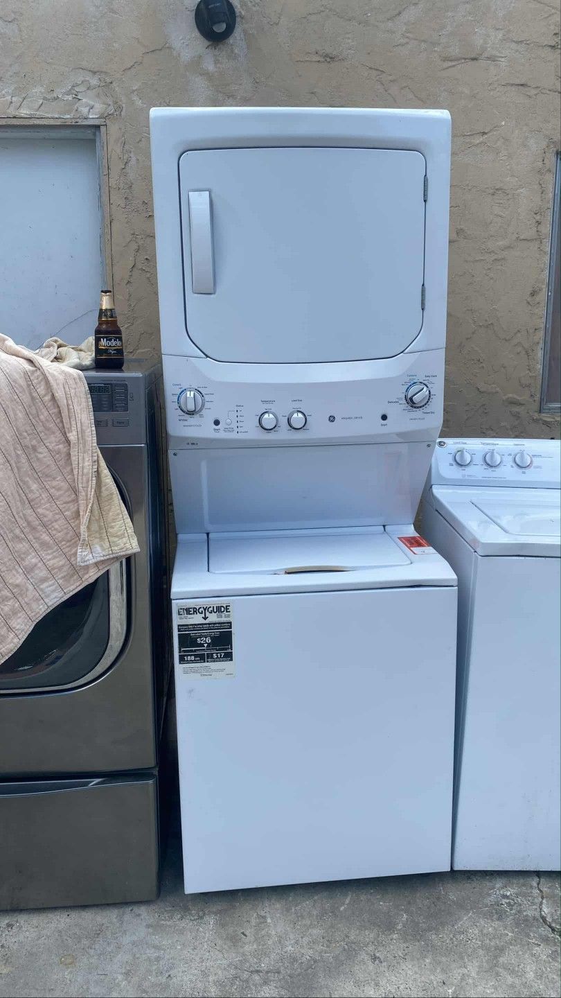 GE 27" STACKABLE WHITE WASHER AND GAS DRYER