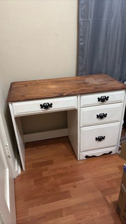 Desk, white with wood top 39Wx29Hx17deep