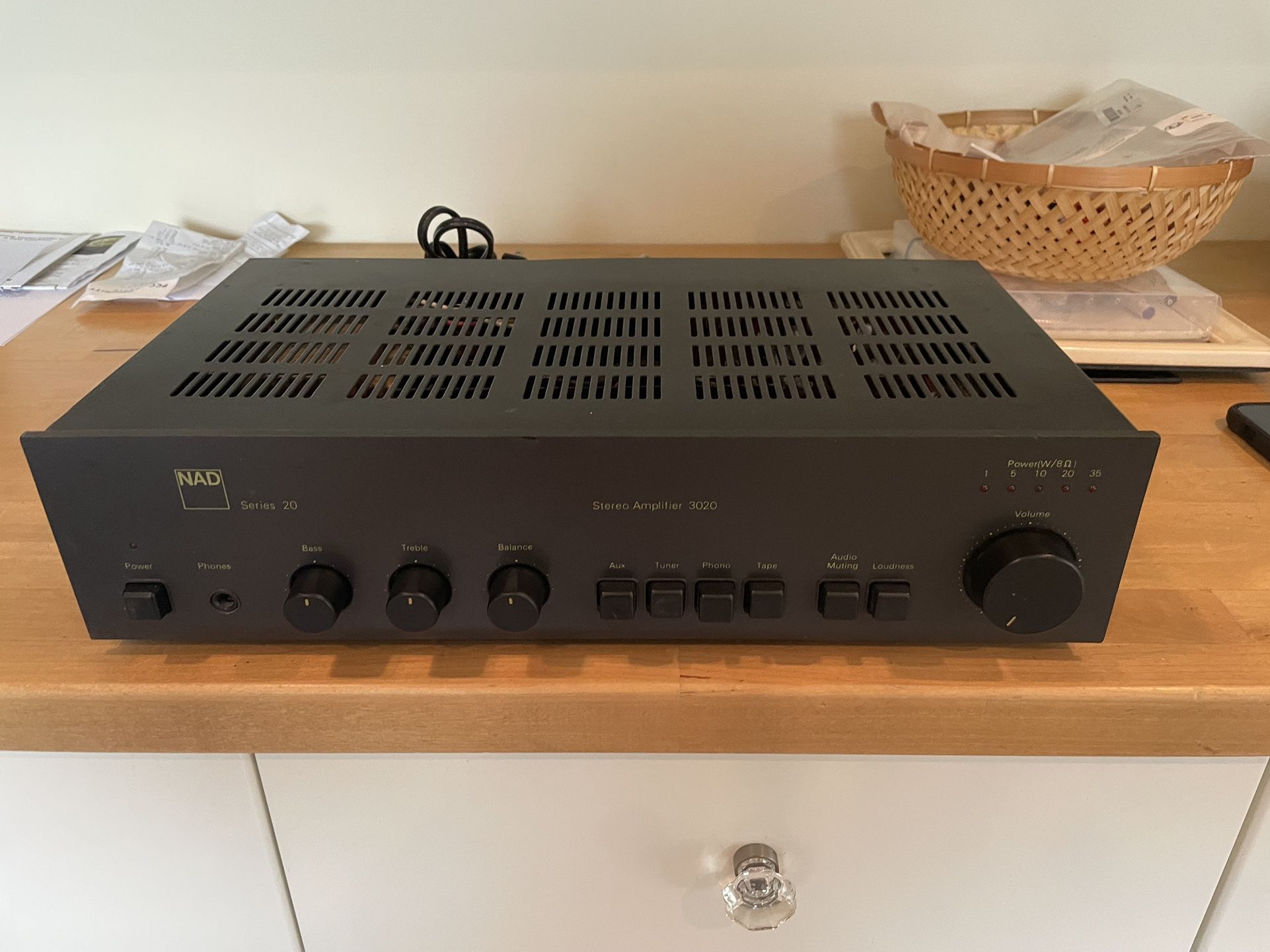 NAD 3020 Series 20 Integrated Amplifier