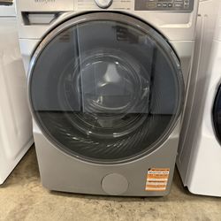 Whirlpool 4.5 Cu. Ft. Radiant Silver Front Load Washer