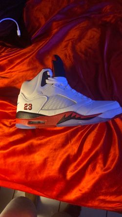 Jordan 5 fire red