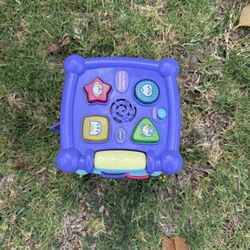 VTech Sort & Discover Activity Cube – Purple, Works